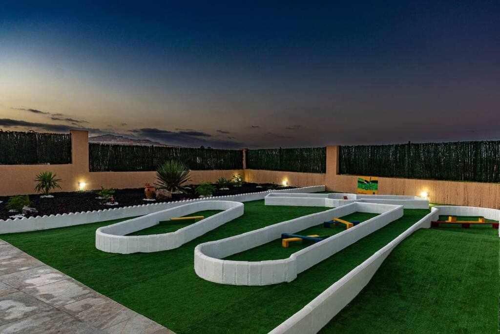 Villa Mini Golf Caleta De Fuste Exterior photo